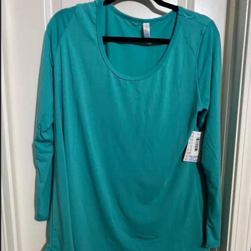 Lularoe long sleeve